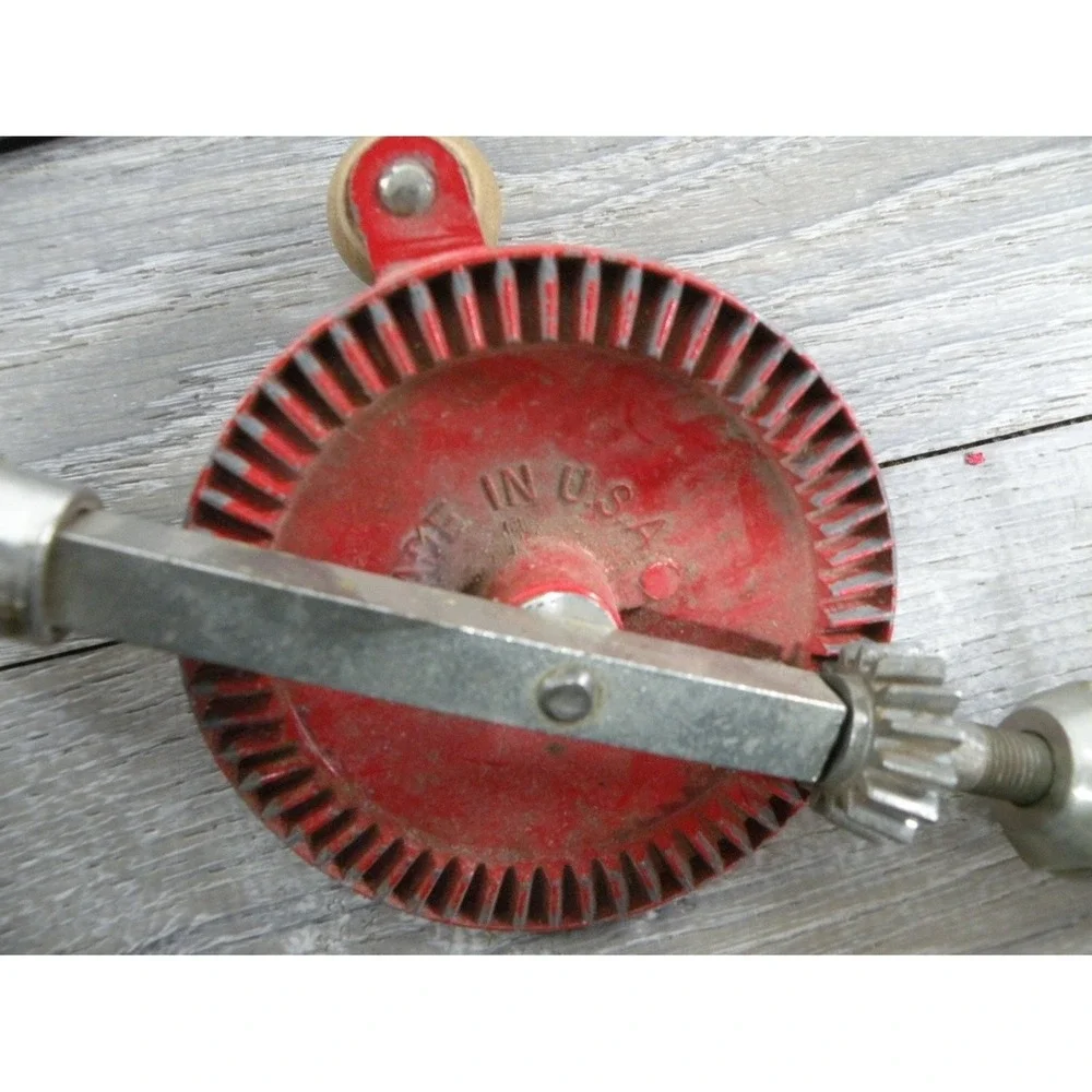 Penncraft 9220 Hand Drill 11.5 in Red Steel Single Pinion Design Vintage Crank